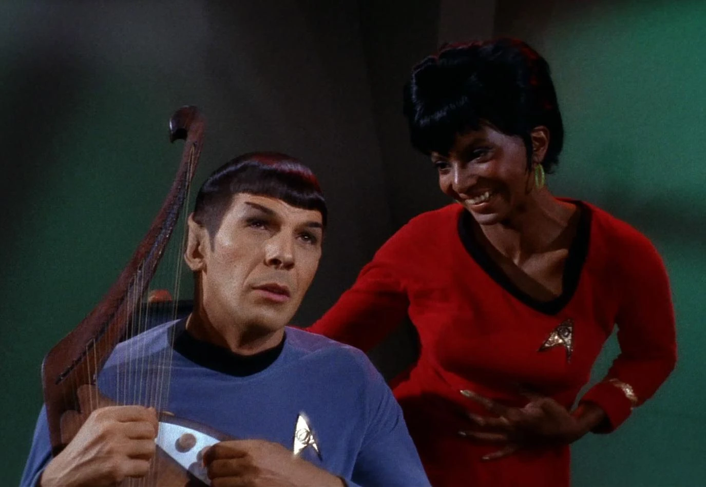 Spock_and_Uhura_make_music.jpg