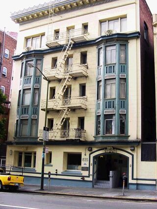 Iroquois Hotel