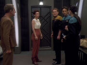 Dax bietet an mit Sisko über Kira zu reden