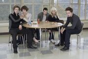 The-cullens-twilight-series-2552855-725-483