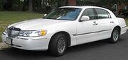Lincoln Town Car 5
