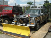 Jeep Grand Wagoneer snow blade frle