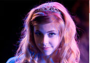 Jemma-mckenzie-brown-high-school-musical-3-tiara-3