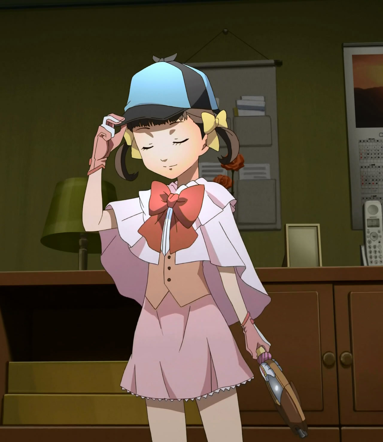 Nanako_dressed_as_her_hero_Loveline.jpg