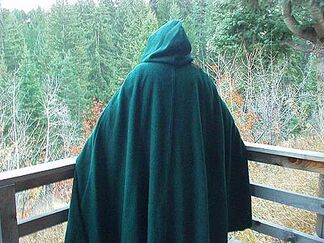 Medieval cloak wool 05