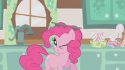 830px-Pinkie Pie4 S01E12