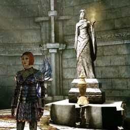 DAO Leliana near the Urn of Sacred Ashes