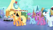 MLP FIM S03E01 - The Crystal Faire