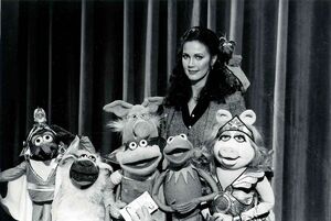Lynda Carter01