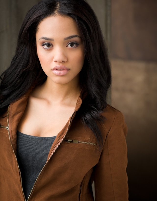 Kiersey_Clemons_(2).jpg