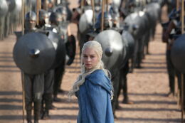 Daenerys frente a los Inmaculados HBO