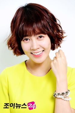 Choi Yoon Young (1986)21