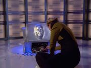 Betazoidische Geschenke-Box offen