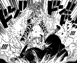 Doflamingo dispara a Law