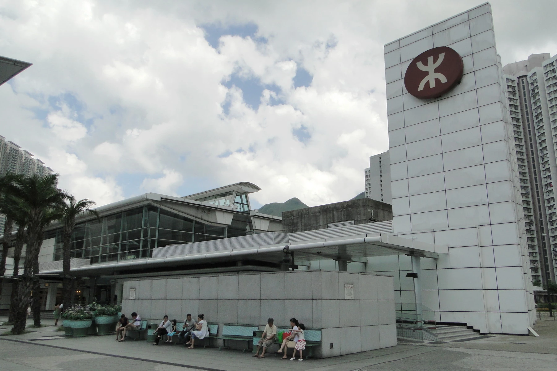 东涌站 (东涌线) - 香港铁路大典