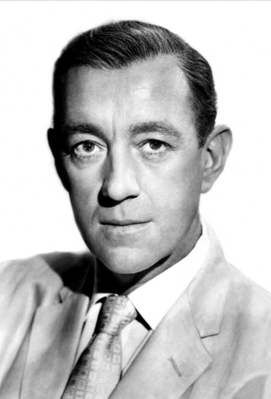 Next photo of Alec Guinness